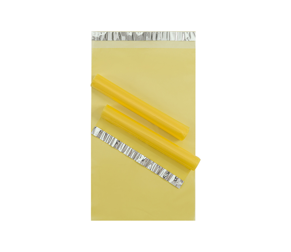 Курьерский пакет 50мкм прозрачный,  без кармана без печати 300х400+40 желтый по цене 5.13 - 2