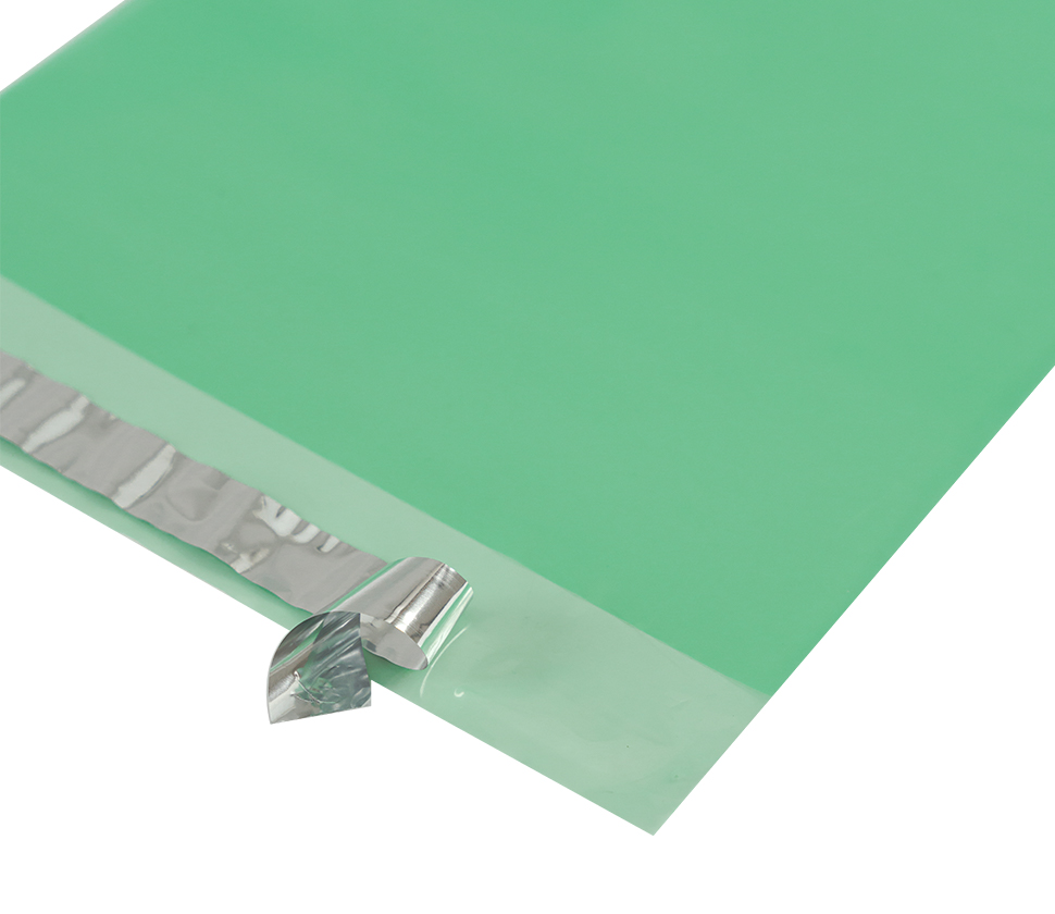 Курьерский пакет 50мкм зеленый, прозрачный 300х400+40мм по цене 5.13 - 4
